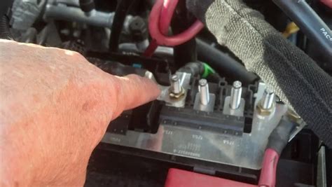 2014 silverado battery problems